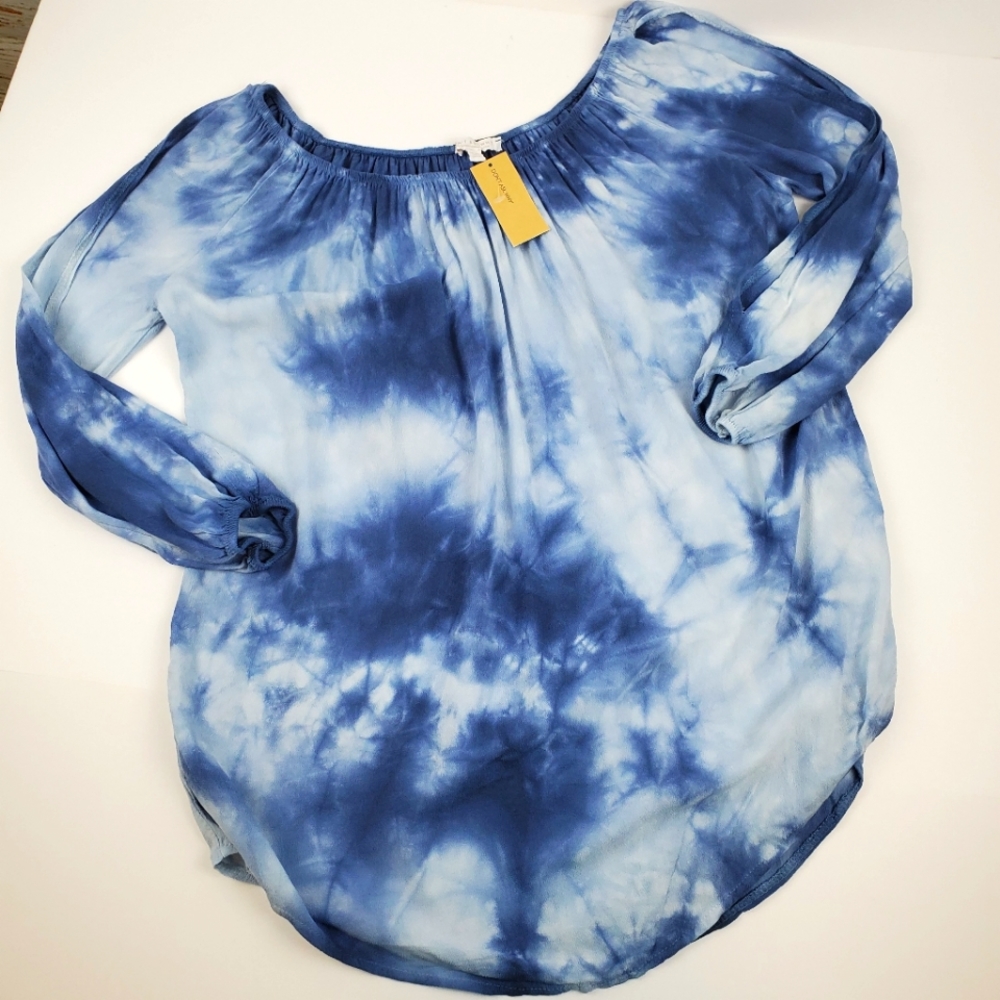 NWT Don't Ask Why Blouse